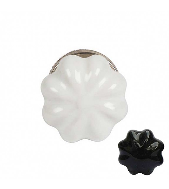 Petit bouton de meuble en porcelaine forme médaillon