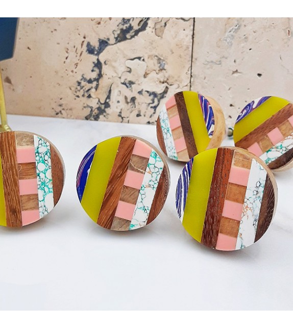 Bouton de meuble original en résine et bois multicolore - Boutons Mandarine